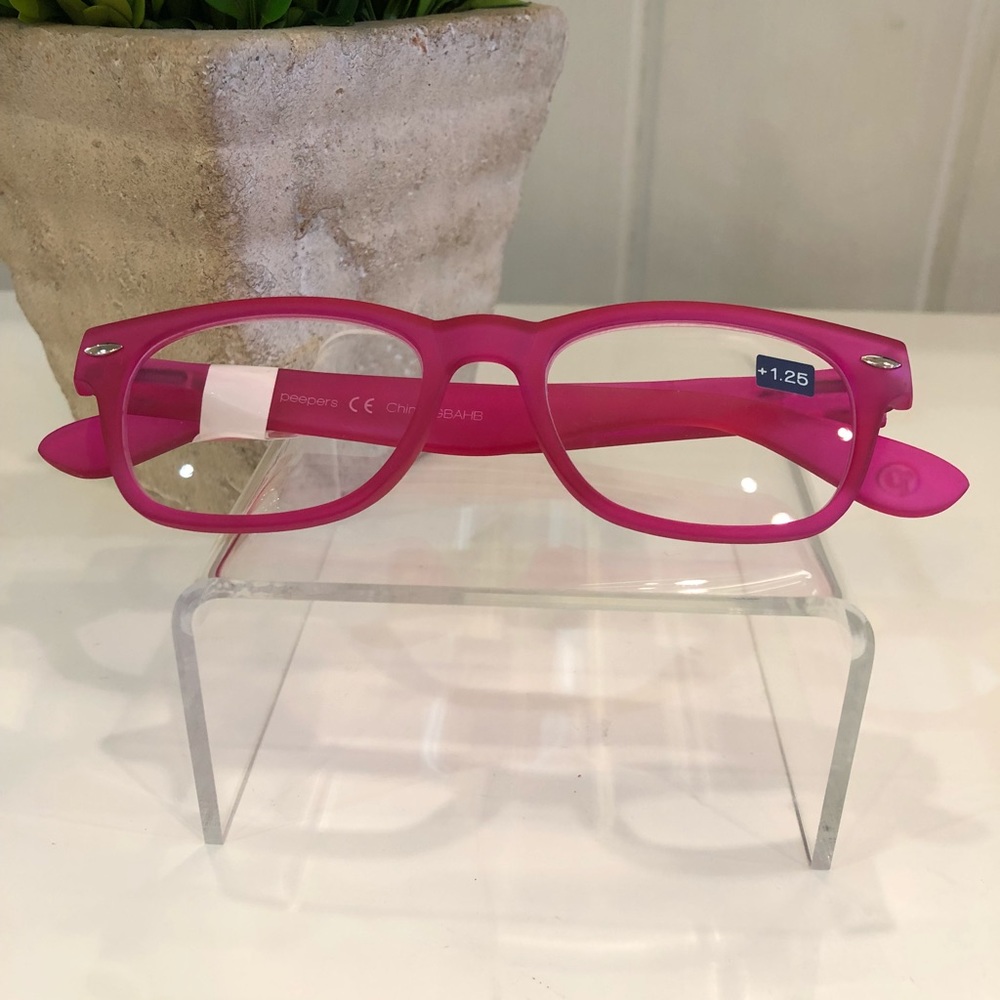 Peepers Reading Glasses - Picture 2 of 7